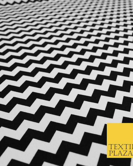 BLACK WHITE Zig Zag Wacky Illusion Print CANVAS Fabric Craft Dress Bags 1637