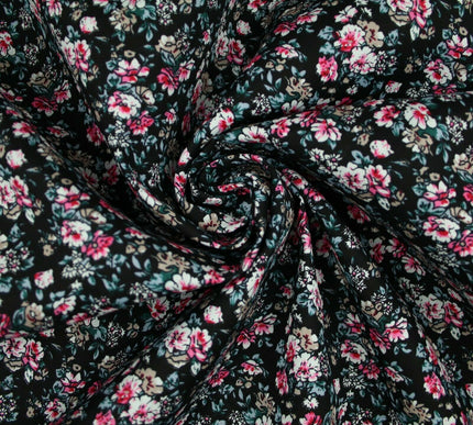 Pansy Cluster Floral Ditsy Printed 100% Cotton Poplin Fabric Dress Face Mask 59"