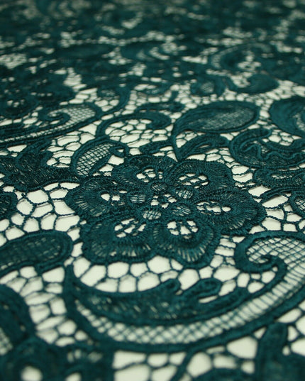 Luxury Webbed Floral Pansy Embroidery Guipure Lace Dress Fabric Wedding Bridal