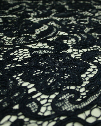 Luxury Webbed Floral Pansy Embroidery Guipure Lace Dress Fabric Wedding Bridal