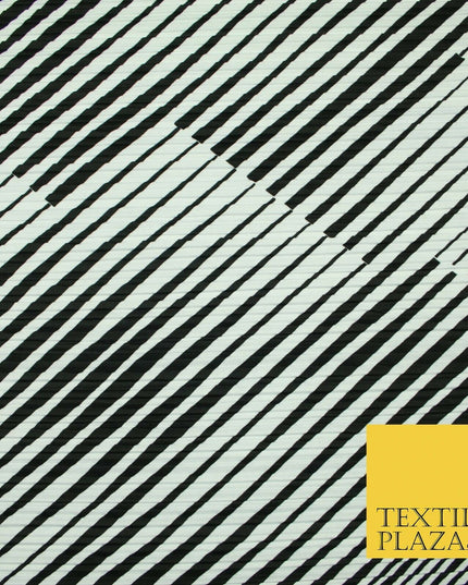 Black White Abstract Zebra Wacky Lines Printed Pleated Plisse Dress Fabric 5443