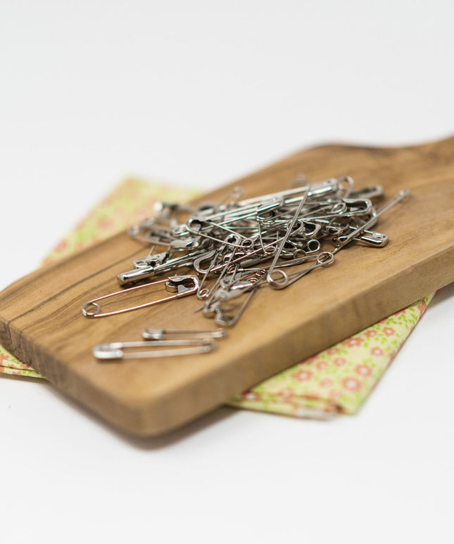 KORBOND 50 Pack Safety Pins Assorted Sizes Sewing Dress Craft 110191