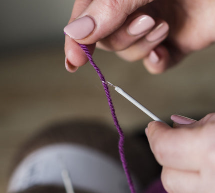 KORBOND 2 Pack Aluminium 7cm & 8cm Yarn Needles Sewing Art Craft Knitting 110228