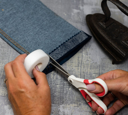 KORBOND Hemming Web 20m x 2cm No Sewing Required  Bonding Fusing Tape 110042