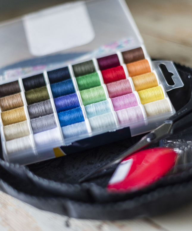 KORBOND 30 Pieces Colour Sewing Thread Set with Case 100% Spun Polyester 110780