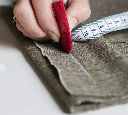 KORBOND Chalk Wheel Refillable WHITE Craft Marking Fine Line Dressmaking 110138