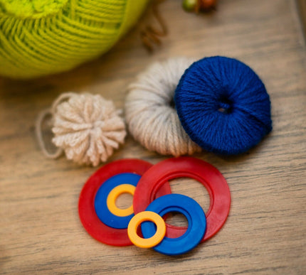 KORBOND Pom Pom Maker - Makes 3 Different Sizes Knitting Crafting 180045