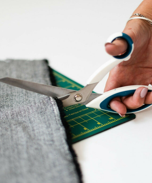 KORBOND Precision 9" Dressmaking Scissors Professional Steel Soft Grip 110357